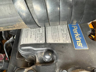 2018-jcb-520-40-1402497-44799213