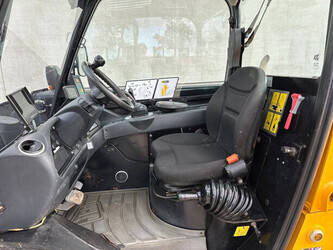 2018-jcb-520-40-1402497-44799216