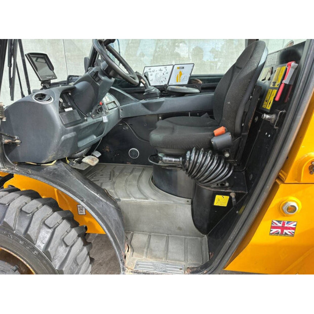 2018 JCB 520-40-44799219
