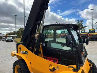 2018-jcb-520-40-1402497-44799228