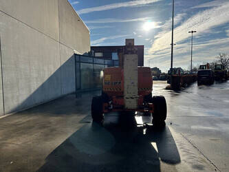 1998-jlg-600aj-1402499-44799256