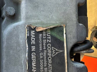 1998-jlg-600aj-1402499-44799278