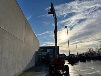 1998-jlg-600aj-1402499-44799302