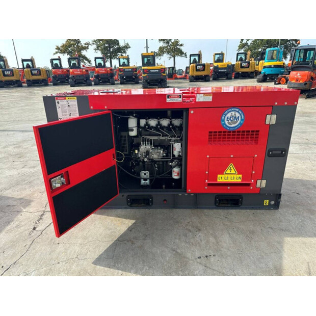 2025 أشيتا LG50-44799321