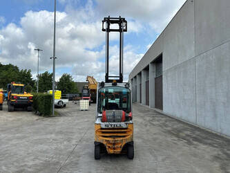 2012-still-rx70-18t-1402502-44799374