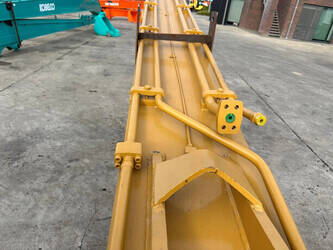 2025-caterpillar-320d-1402503-44799403