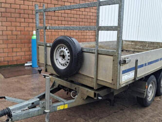 صورة ل مقطورات مسطحة 2001 RW RW2500K