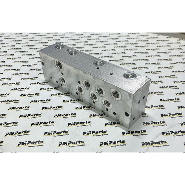  JCB VALVE BLOCK  332/F8176 -44807788