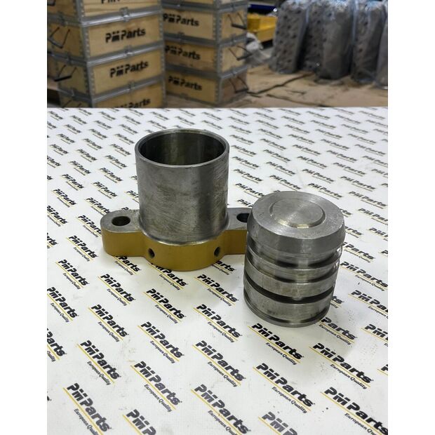  Kingpost cylinder and piston 87705787, 87705786-44807874