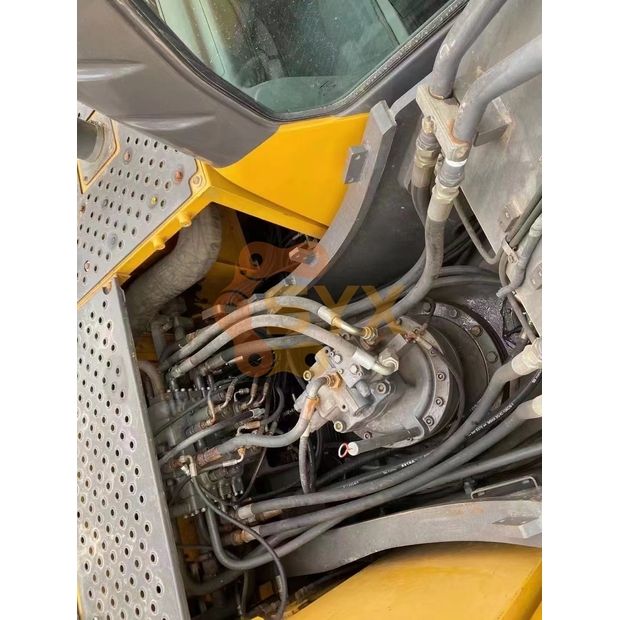 2021 Volvo EC240D-44812445