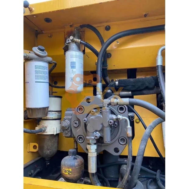 2021 Volvo EC240D-44812448