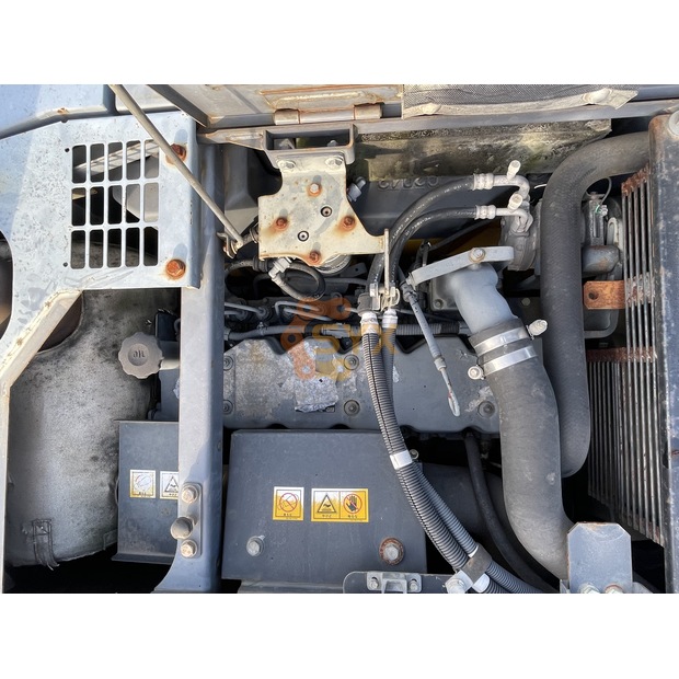 2021 Komatsu PC228US-44813512