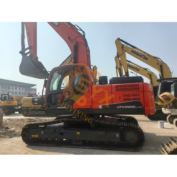 2023 دووسان DX225-44813561