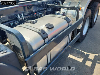 2024-man-tgs-41-480-1285688-44813694