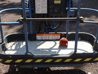 2010-niftylift-hr21d-1402635-44813800