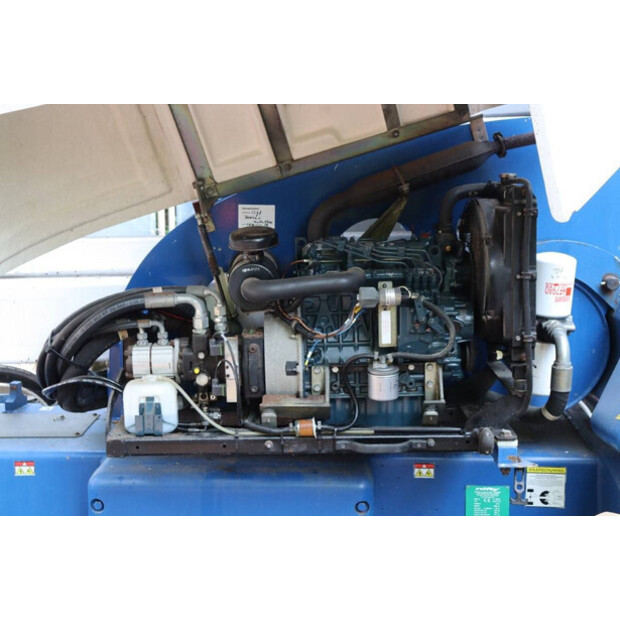 2010 نيفتيليفت HR21D-44813810