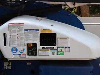 2010-niftylift-hr21d-1402635-44813814