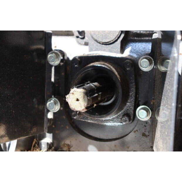 2025 Kioti CK2630H-EU-44813873