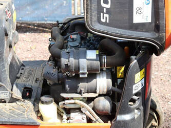 kubota-u10-5-1402637-44813924