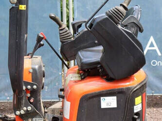 kubota-u10-5-1402637-44813929