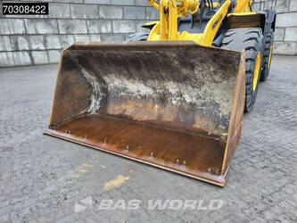 2012-komatsu-wa380-6-1402412-44814051