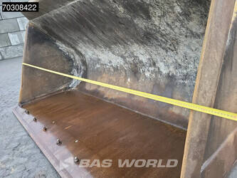 2012-komatsu-wa380-6-1402412-44814052