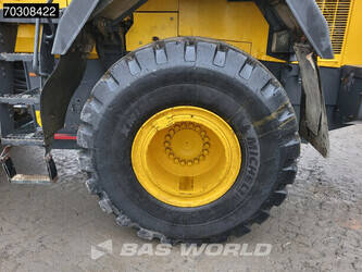 2012-komatsu-wa380-6-1402412-44814064