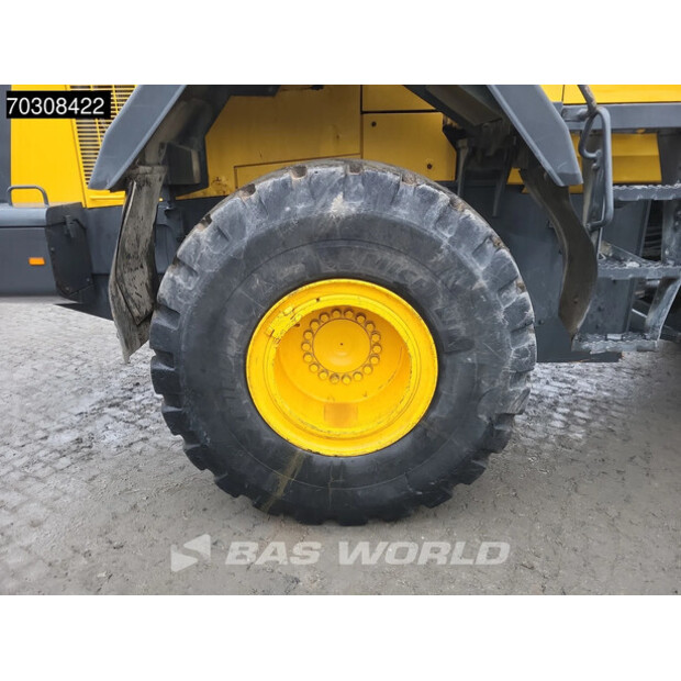 2012 كوماتسو WA380-6-44814065