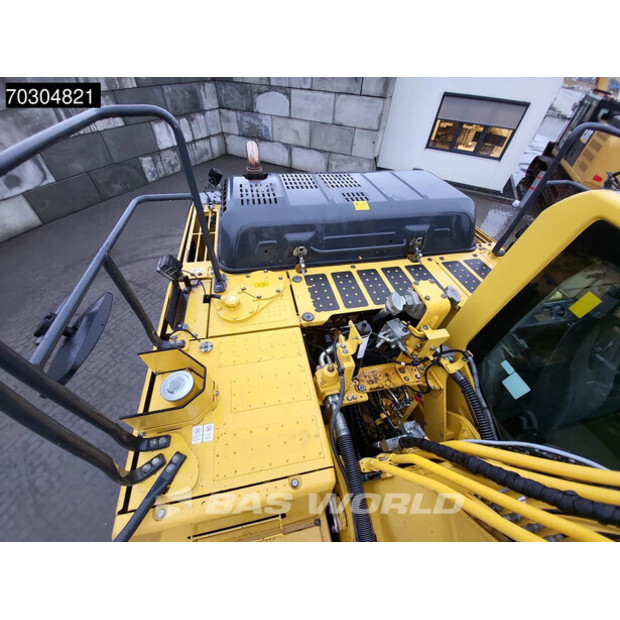 2012 كوماتسو PC210LC-10-44814104