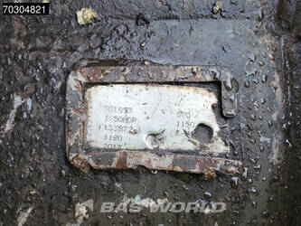 2012-komatsu-pc210lc-10-44814113