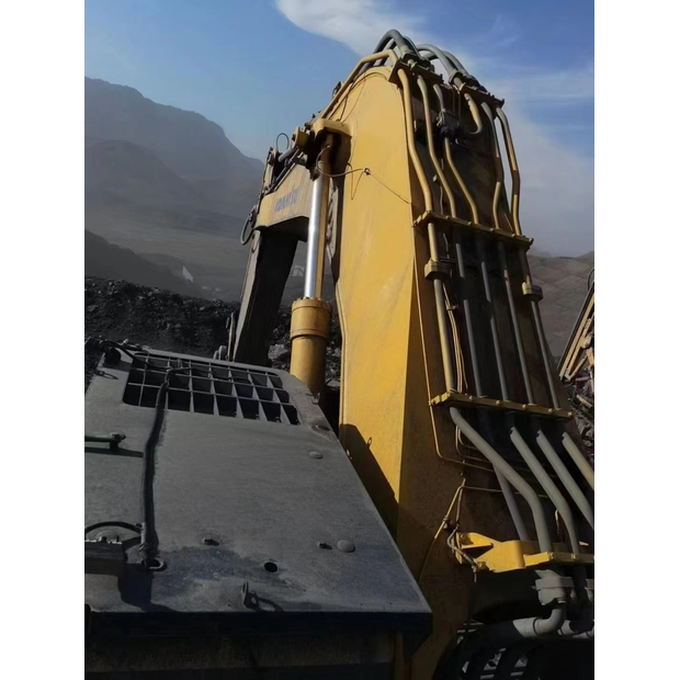 2017 كوماتسو PC850-8-44814963