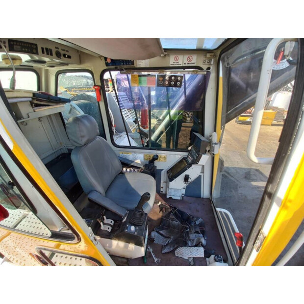 2011 هيتاشي سوميتومو SCX 1500-2-44815126