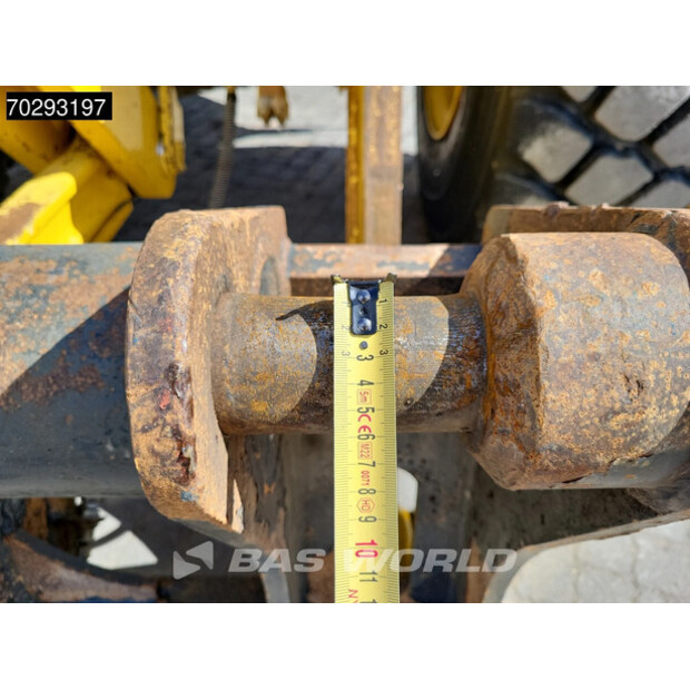 2019 كوماتسو WA380-8E0-44815219