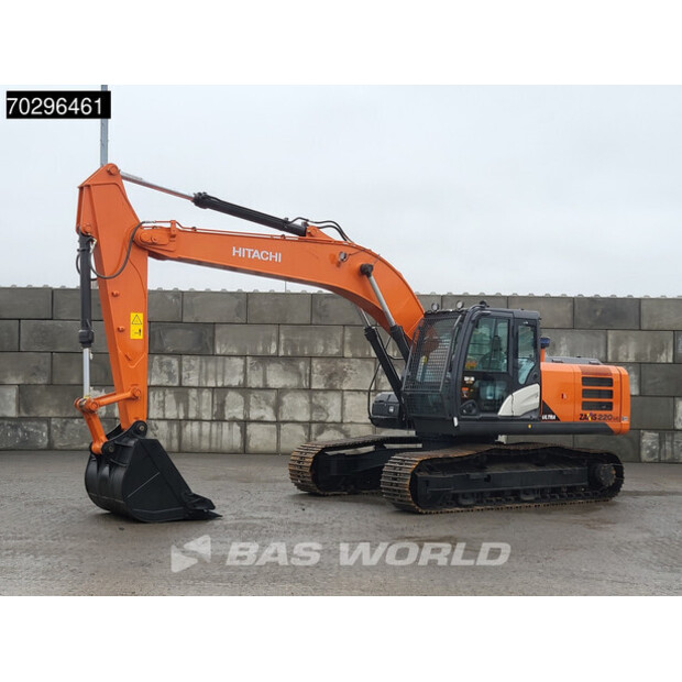 2025 Hitachi ZX220LC-5G-44815653