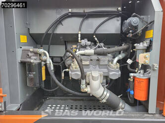 2025-hitachi-zx220lc-5g-1402672-44815674