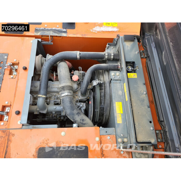 2025 Hitachi ZX220LC-5G-44815677