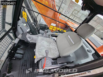 2025-hitachi-zx220lc-5g-1402672-44815678