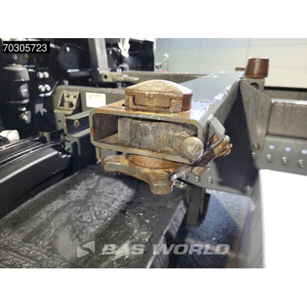 2021 داف XF 480-44815812