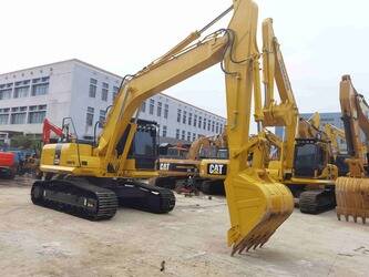 Image for EXCAVATORS 2022 Komatsu PC220-8 for Sale in Kyrgyzstan