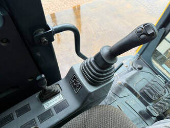 2018-hyundai-hx235lcr-1402709-44816531