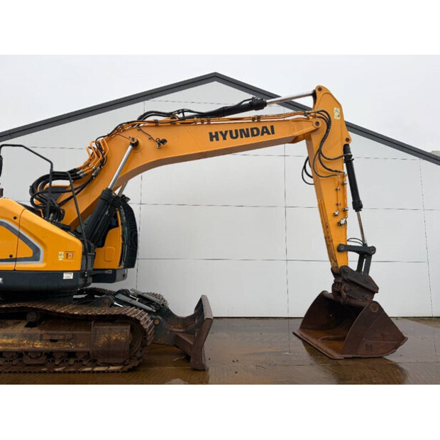 2018 Hyundai HX235LCR-44816535