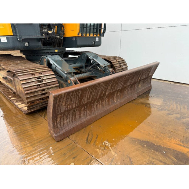 2018 Hyundai HX235LCR-44816543