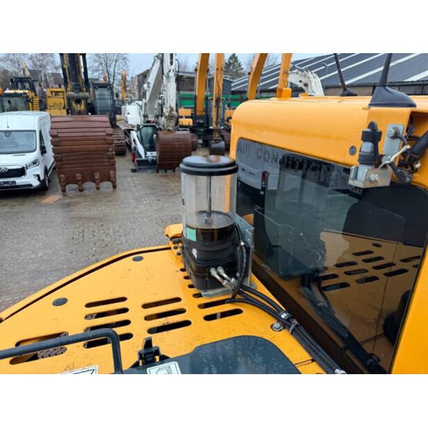 2018 Hyundai HX235LCR-44816559