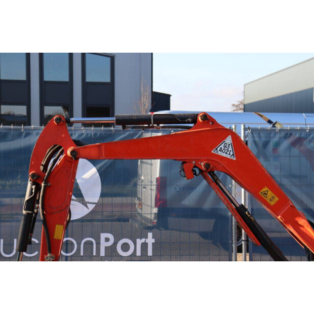 2016 KUBOTA U27-4-44816782