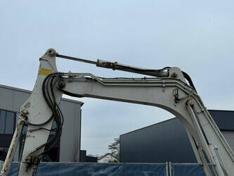 2008-takeuchi-tb175-1402712-44816842