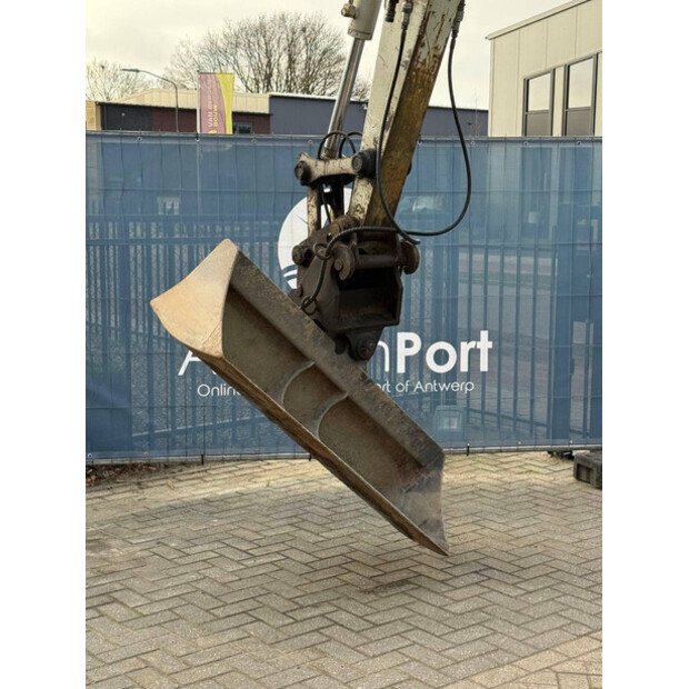 2008 تاكوتشي TB175-44816870