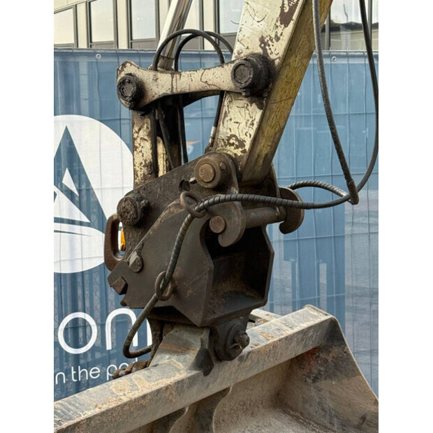 2008 تاكوتشي TB175-44816871