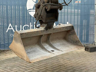 2008-takeuchi-tb175-1402712-44816873