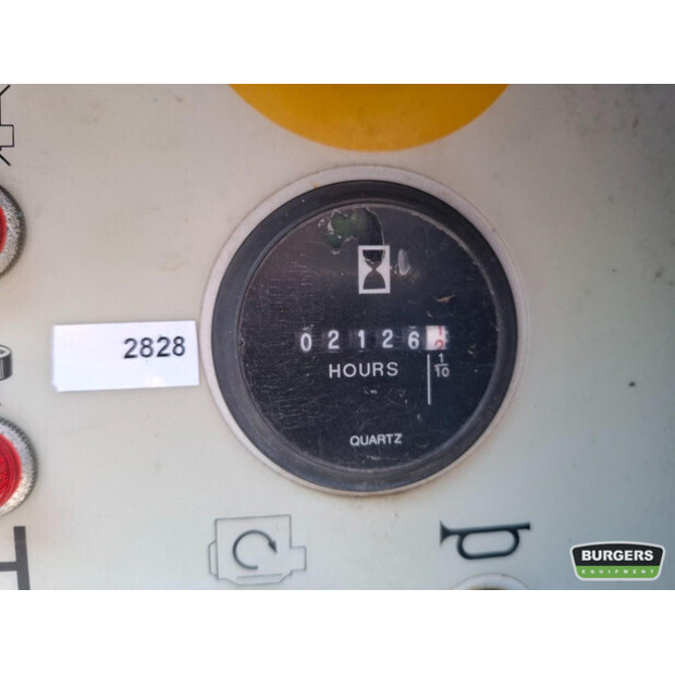 2015 هاب TR16JD-44817012