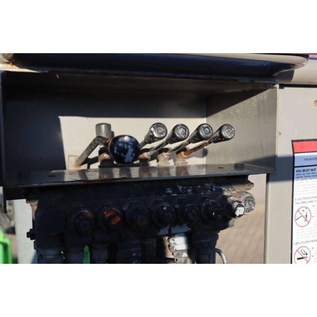 2014 Niftylift HR12NDE-44817258